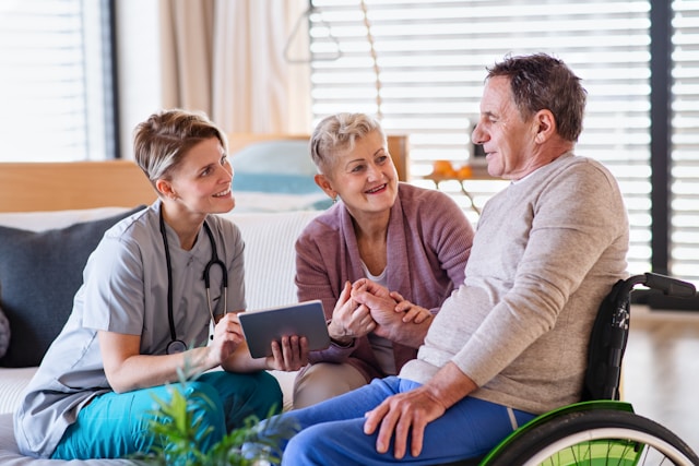 gerontologist in aging care